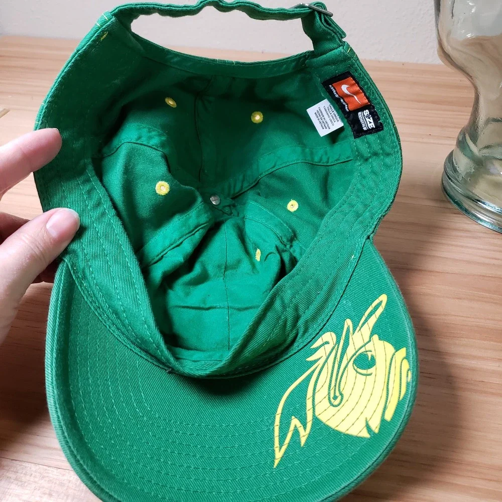 Nike Heritage One Size Adjustable Buckle Oregon Ducks‎ Hat Green Yellow Cap
